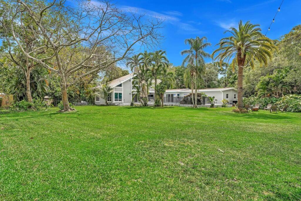 Rare Hidden Getaway Heated Pool 1.5 Acres! Sleeps 16 Βίλα Φορτ Λόντερντεϊλ Εξωτερικό φωτογραφία